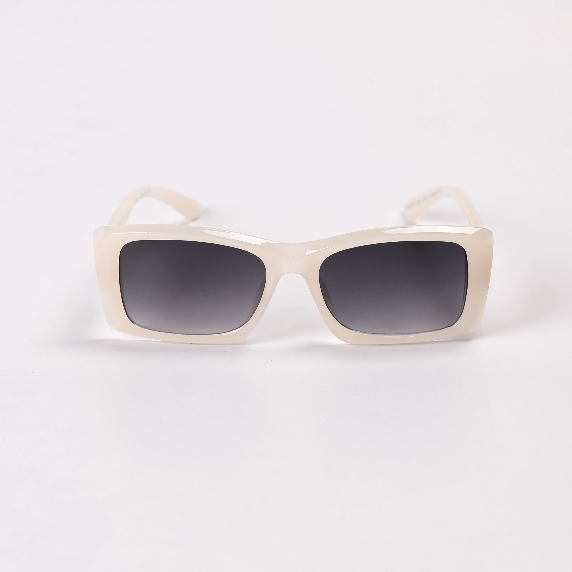 Unisex BabySunglasses-33211 by Non Brand – Rs600 | Lookscart Nepal